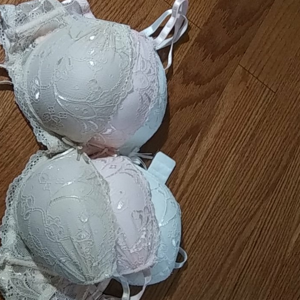 Bras